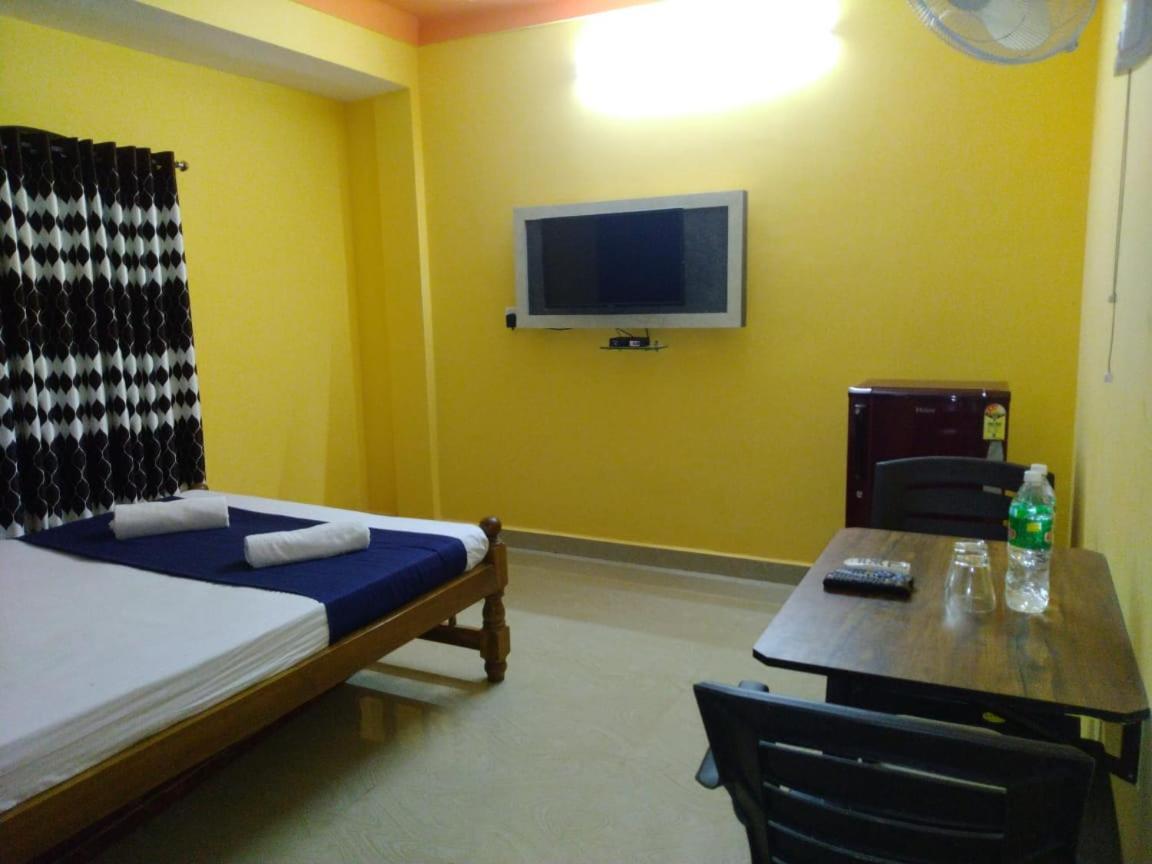 Doris Inn Calagunte Velha Goa Exterior foto