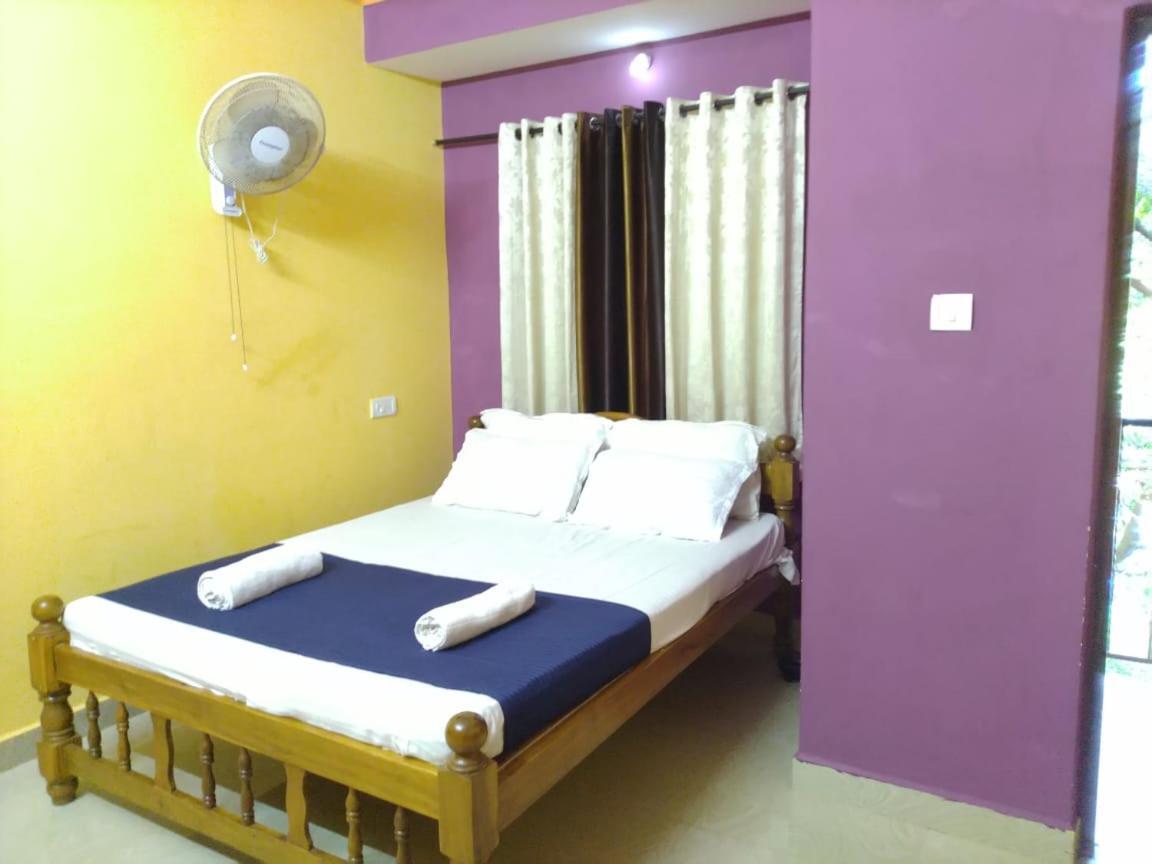 Doris Inn Calagunte Velha Goa Exterior foto
